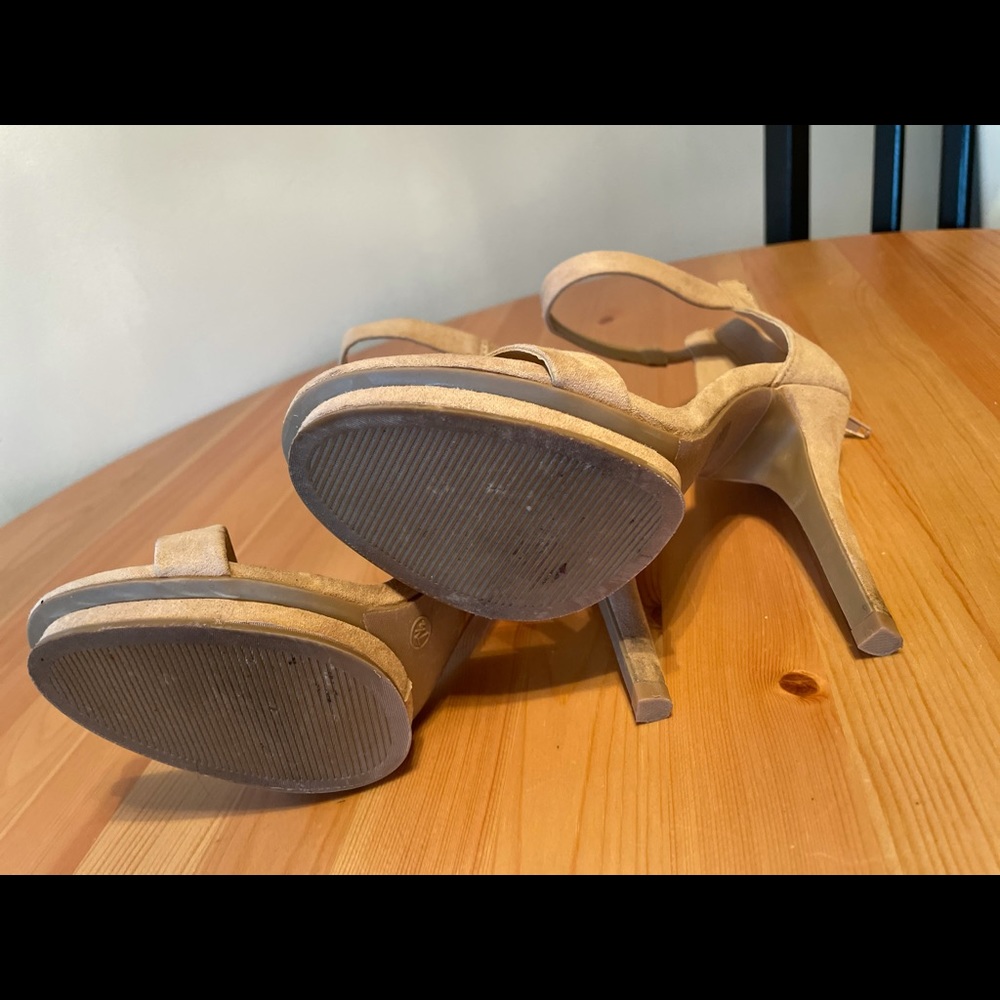Nude faux suede pumps - Picture 4 of 5